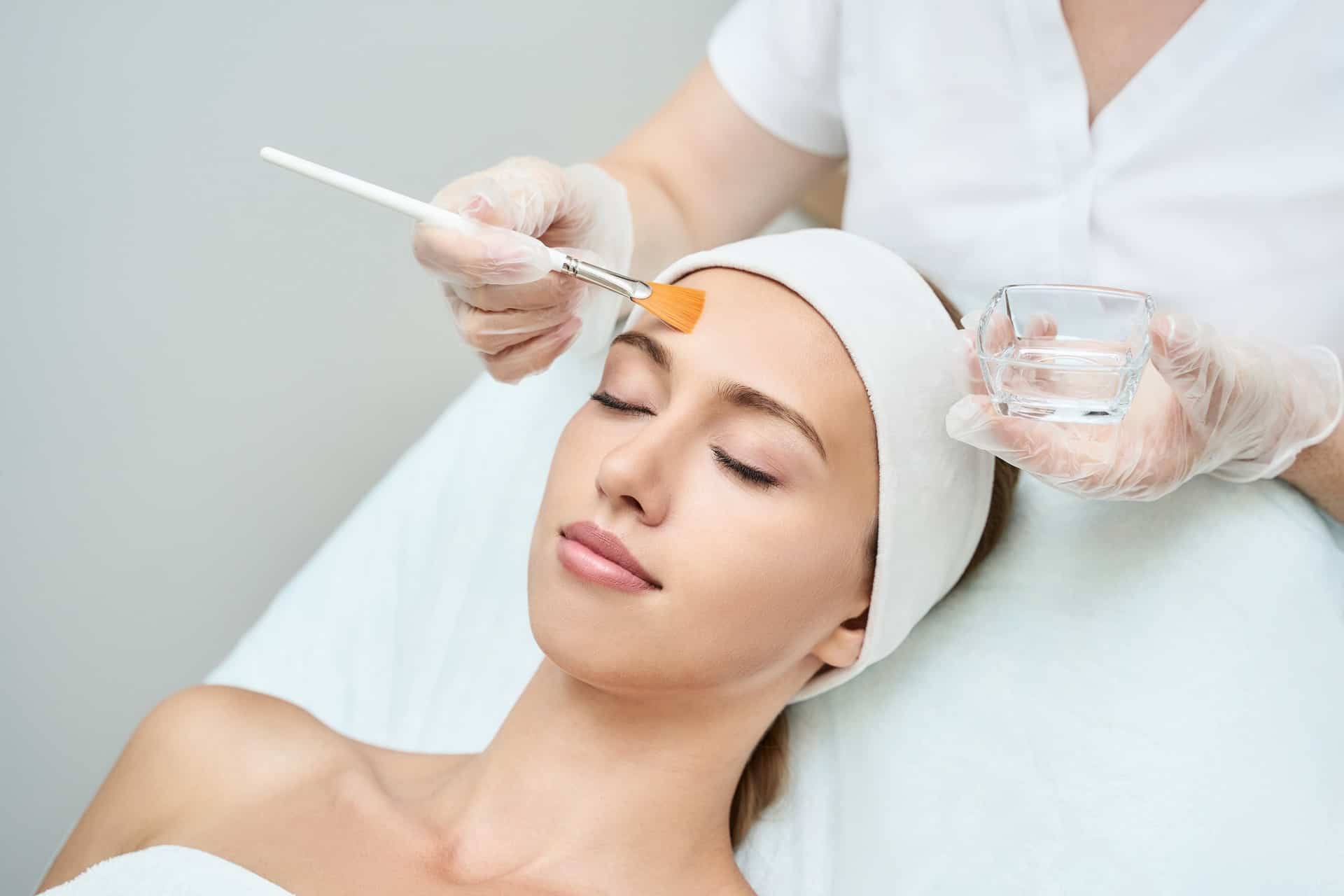 Beautiful Female Getting Chemical Peels & Facials Treatment | Femme Moderne Center for Aesthetics in Draper, Utah