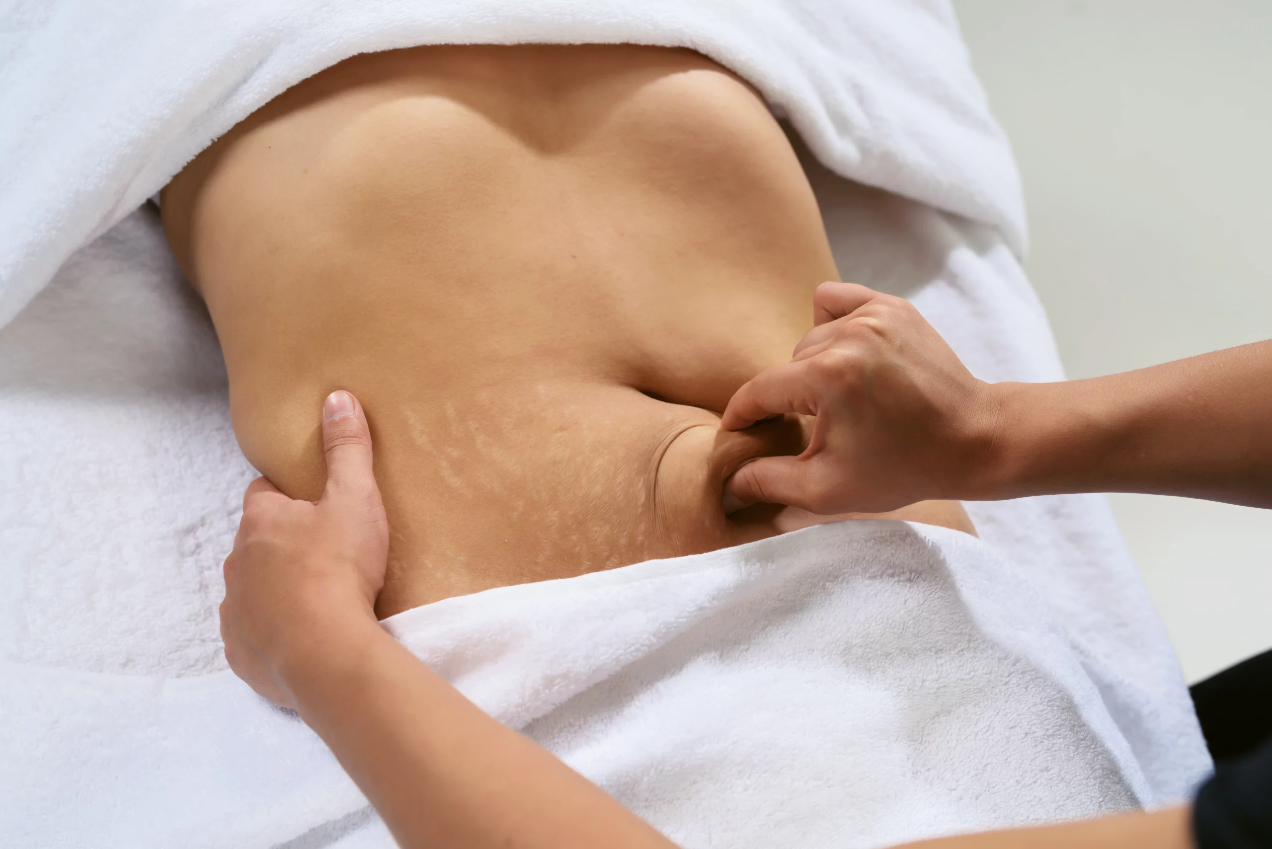 Woman getting Loose Skin Treatment in Draper, UT